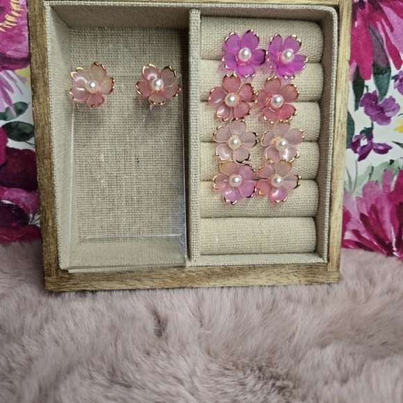 Red and Gold Floral Earrings - Picture 2 of 2